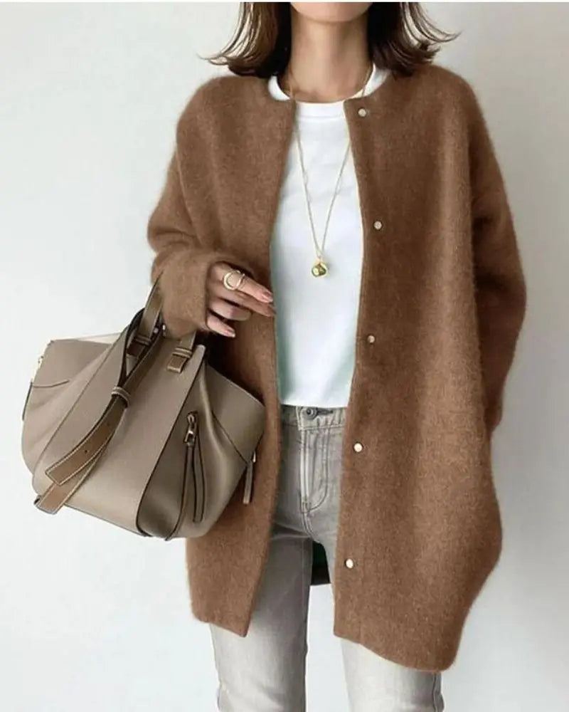 Women's Relaxed Wool Cardigan with Deep Patch Pockets – Coffee