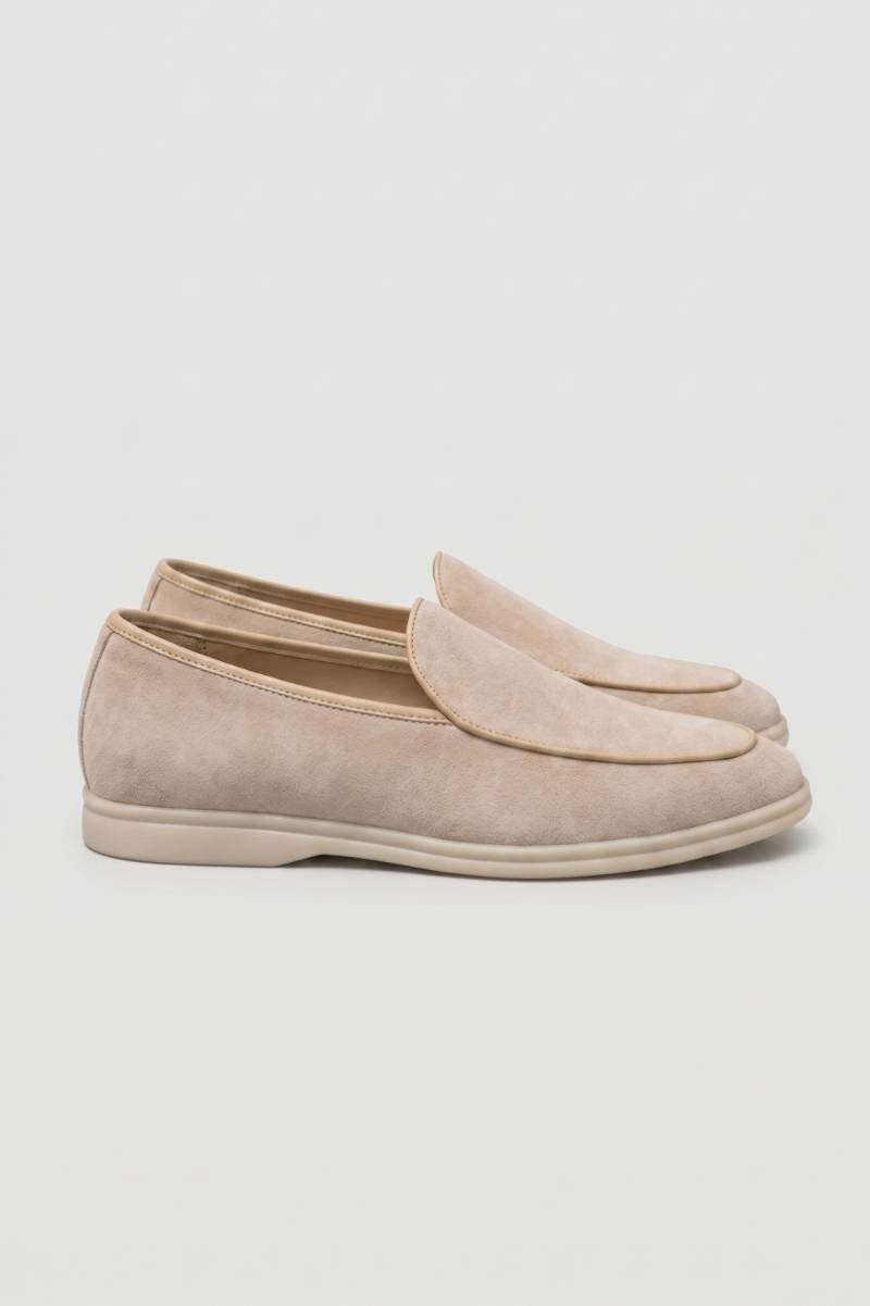 Men's Loafers Minimalist Slip On Flexible Sole Shoes