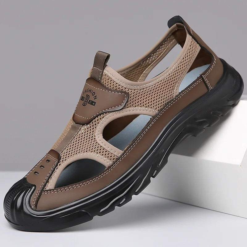 Men's Closed Toe Mesh Trekking Sandals Rugged Grip Sole
