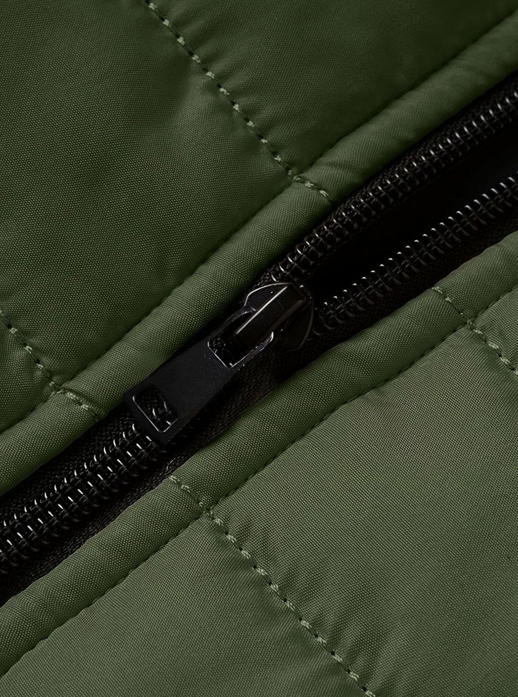 Men's Packable Channel-Quilted Zip Puffer Jacket