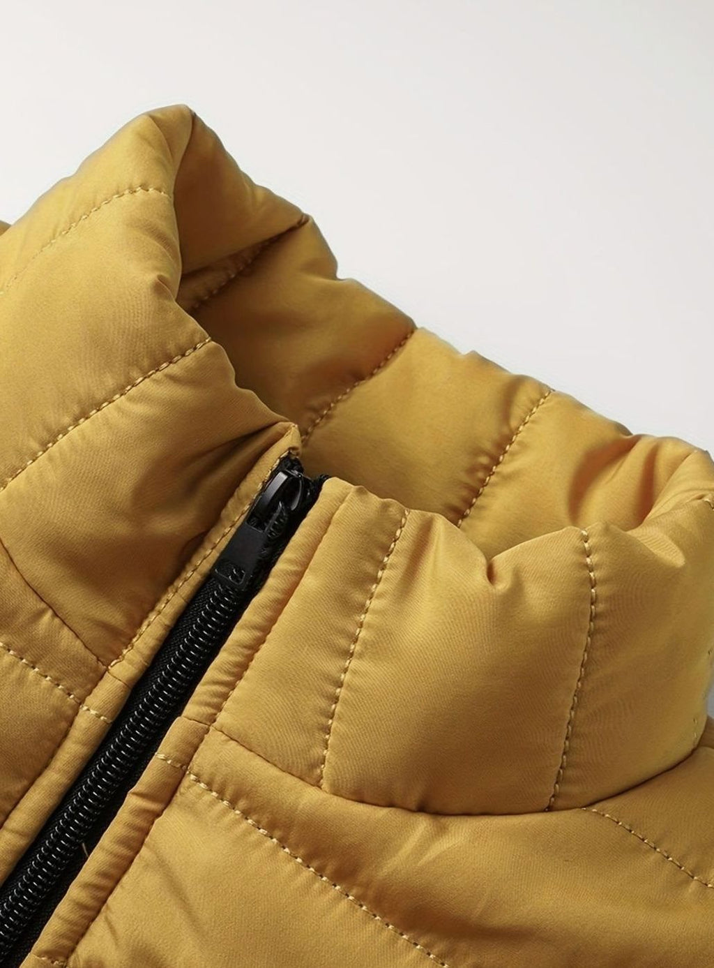 Men's Packable Channel-Quilted Zip Puffer Jacket