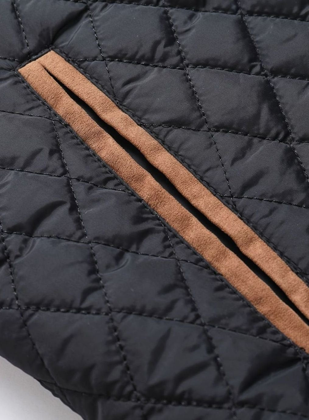 Men's Knit-Yoke Diamond Quilted Jacket with Plaid Lining