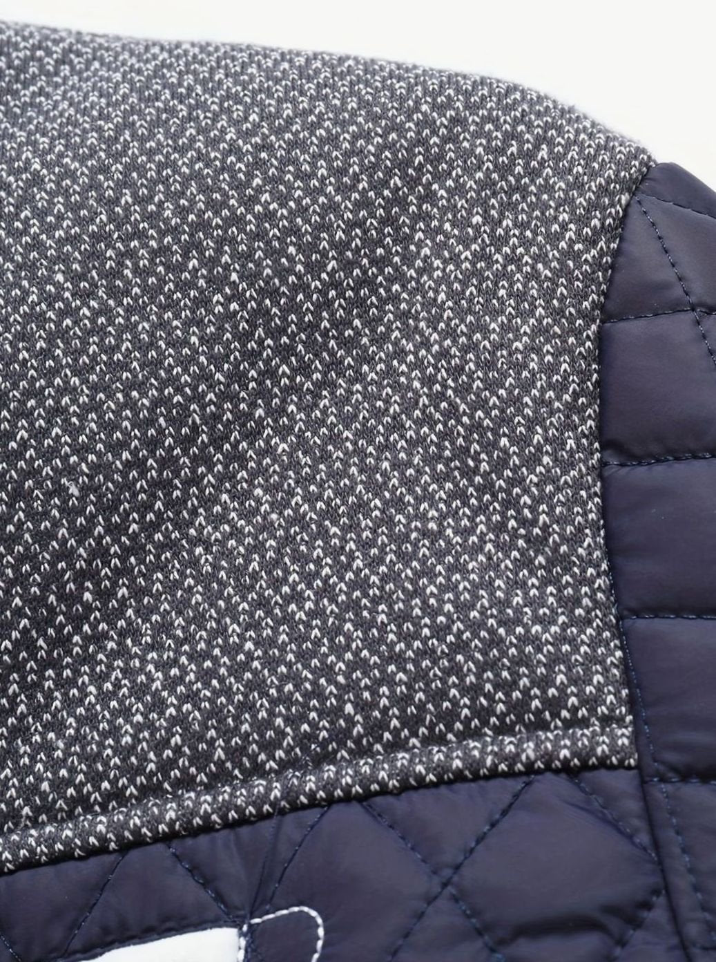 Men's Knit-Yoke Diamond Quilted Jacket with Plaid Lining