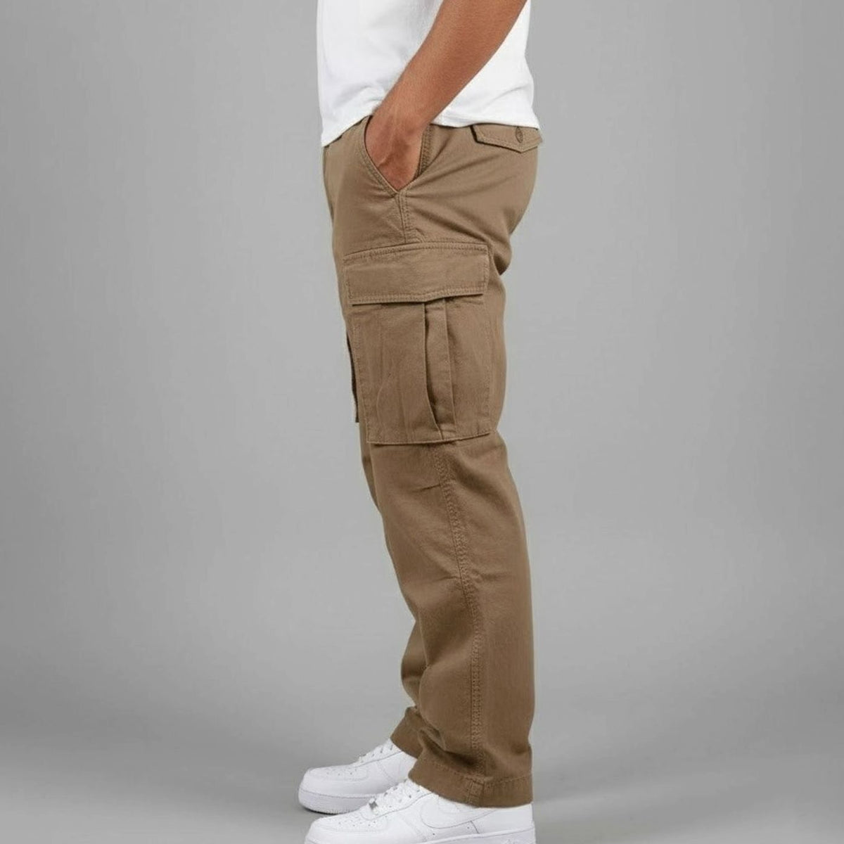 Men's Easy-Fit Urban Cargo Pants with Rear Pockets