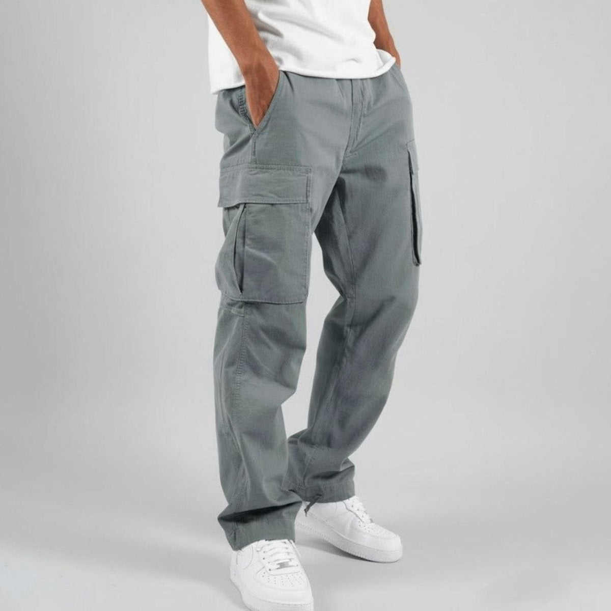 Men's Easy-Fit Urban Cargo Pants with Rear Pockets