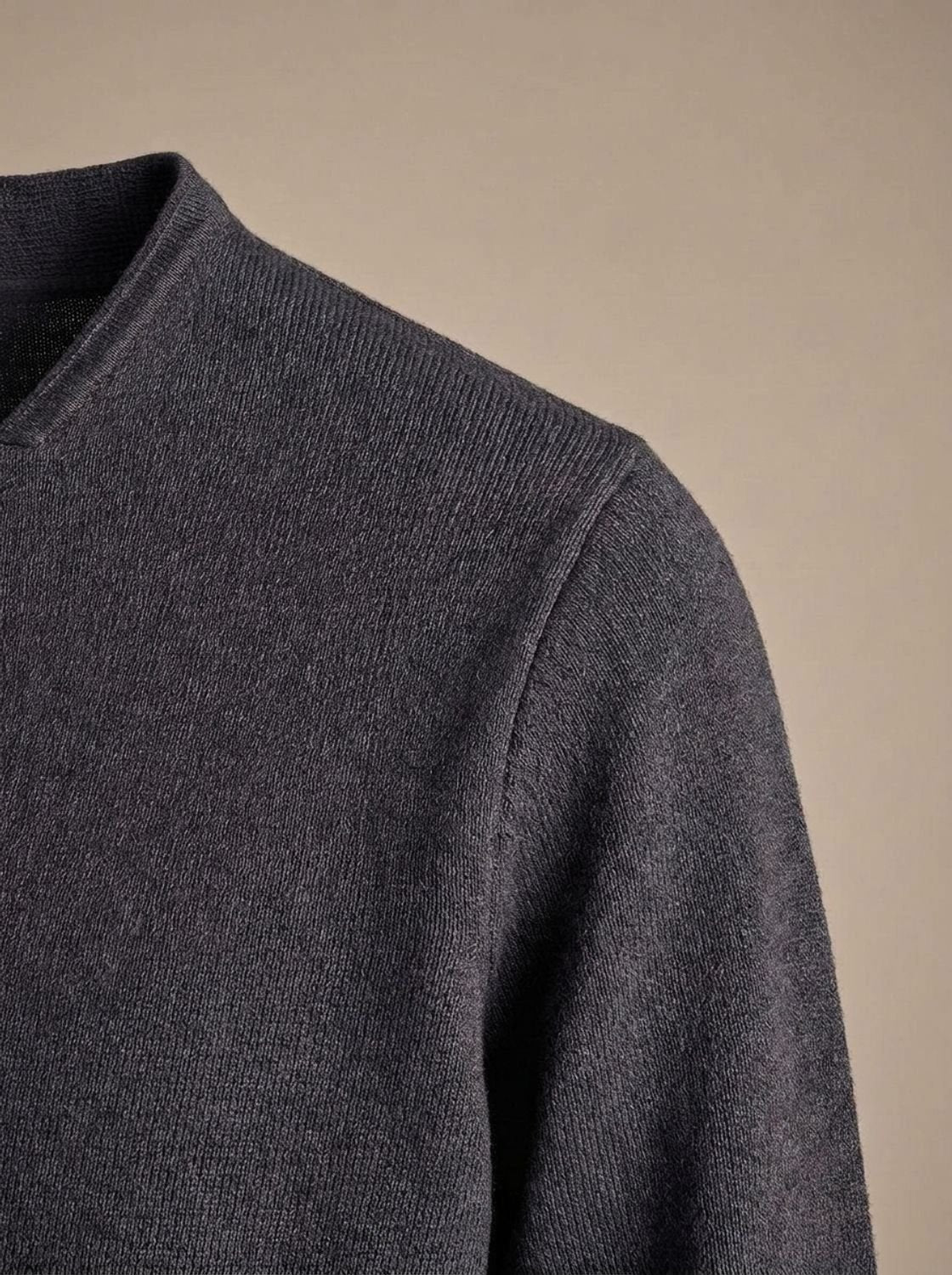 Men's Slim Knit Cardigan with Chest and Hip Pockets