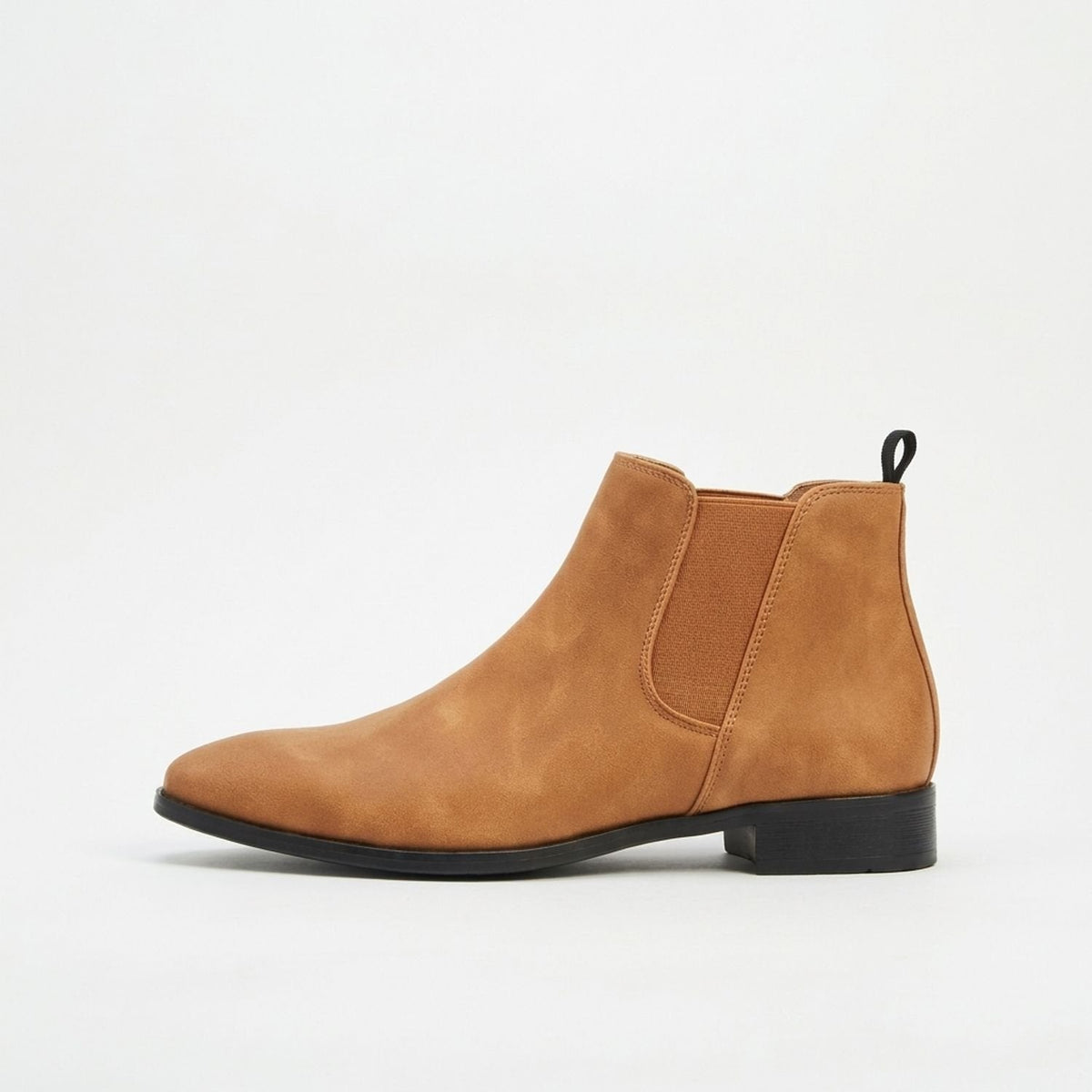 Men's Polished Pull-On Leather Chelsea Boots for Work and Weekends