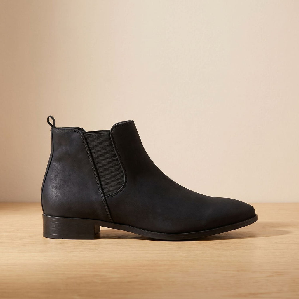 Men's Polished Pull-On Leather Chelsea Boots for Work and Weekends