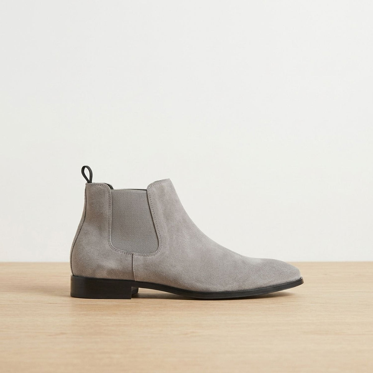 Men's Polished Pull-On Leather Chelsea Boots for Work and Weekends - Light Gray