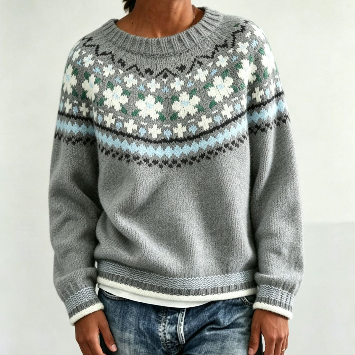 Women's Crewneck Sweater with Geometric Knit Yoke - Grayish