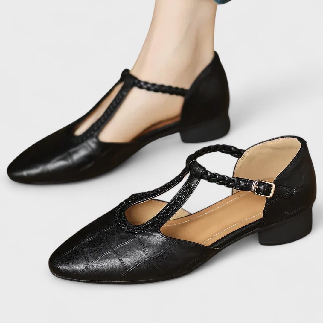 Women's Round-Toe Quilted Leather Mary Janes with Buckle Strap - Black