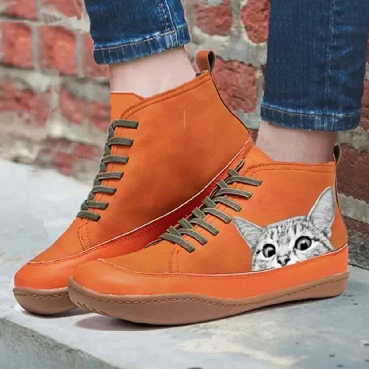Women's Playful Cat Graphic Booties with Olive Laces