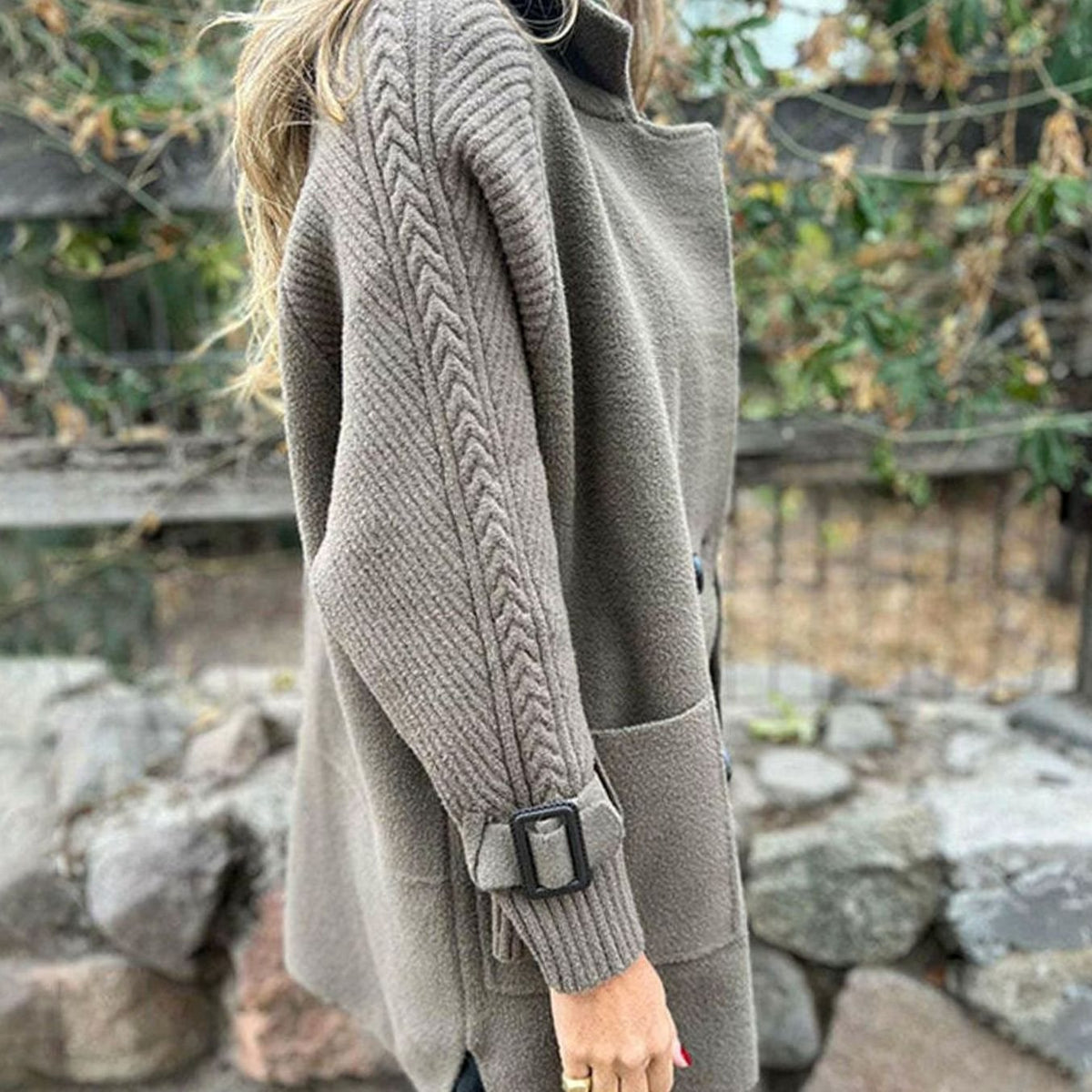 Women's Mixed-Texture Coat with Ribbed Sleeves and Button Front