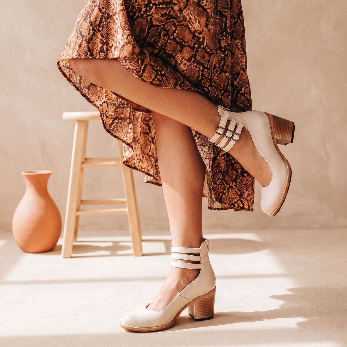 Women's Boho Western Dual-Buckle Heeled Booties