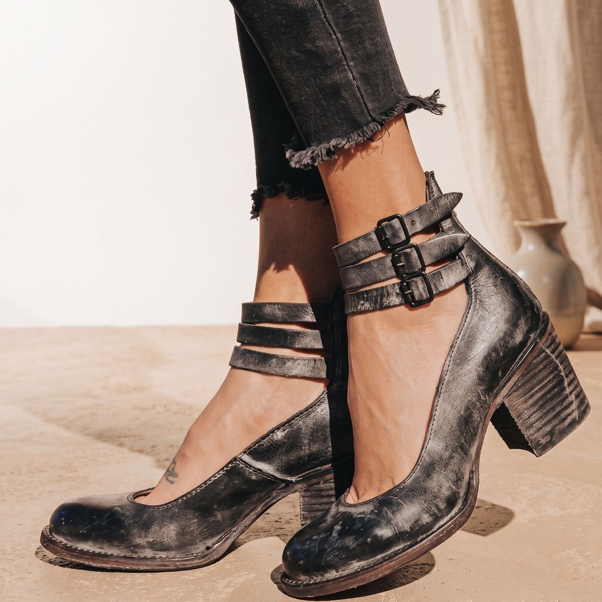 Women's Boho Western Dual-Buckle Heeled Booties