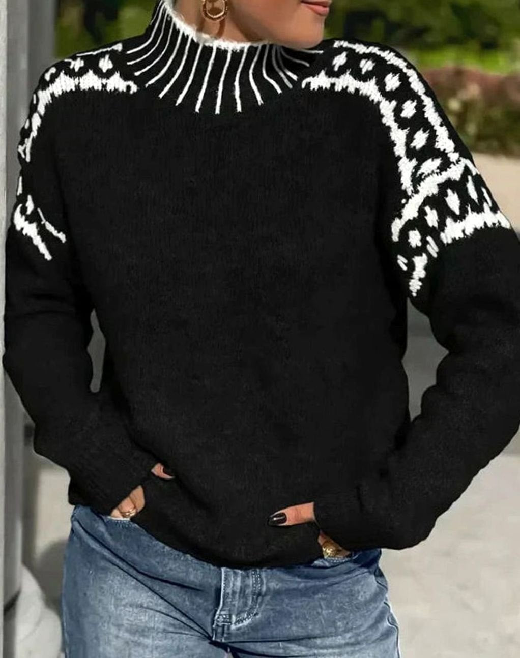 Women's Relaxed Fair Isle Turtleneck for Everyday Wear - Black