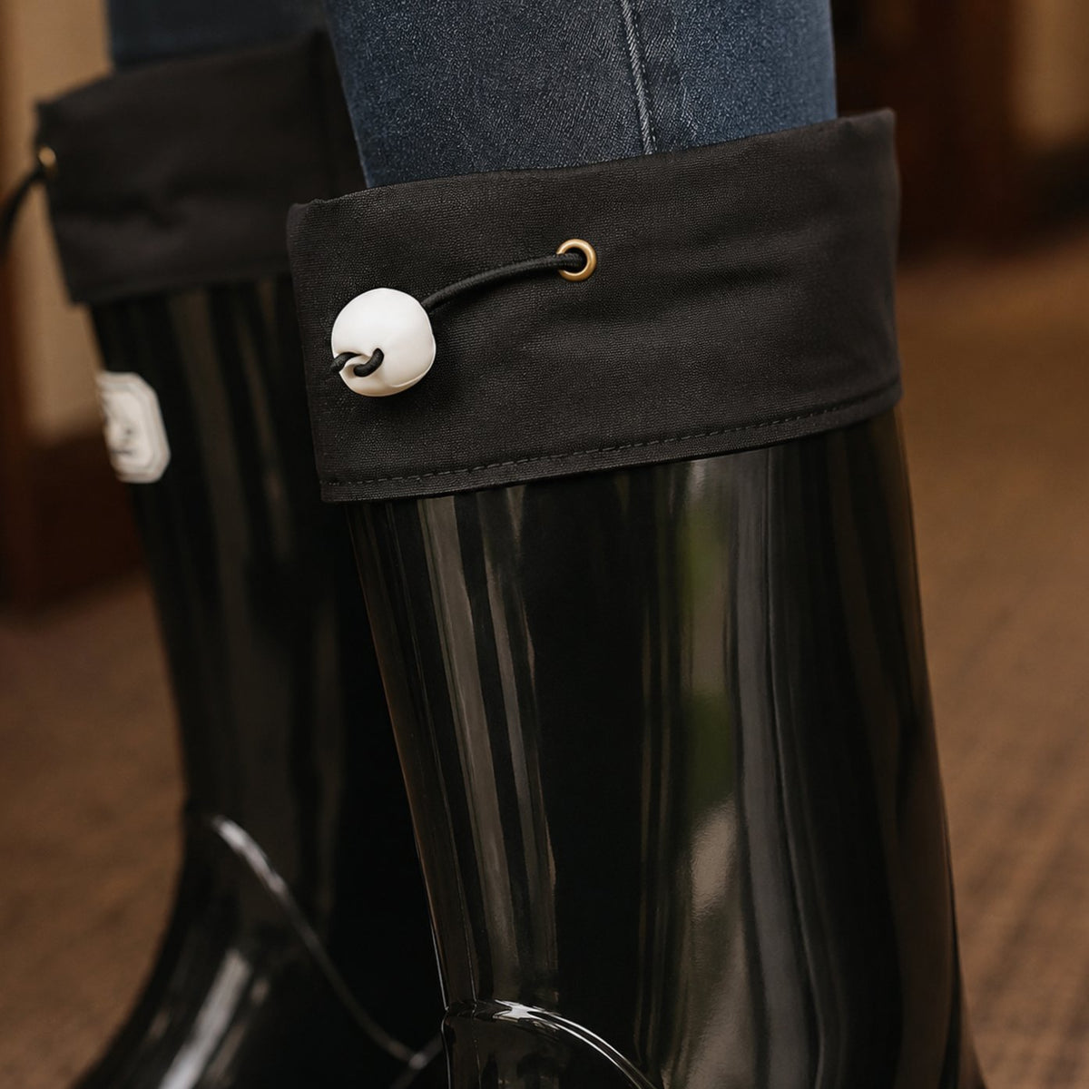 Women's Tall Rubber Rain Boots with Cinch Top