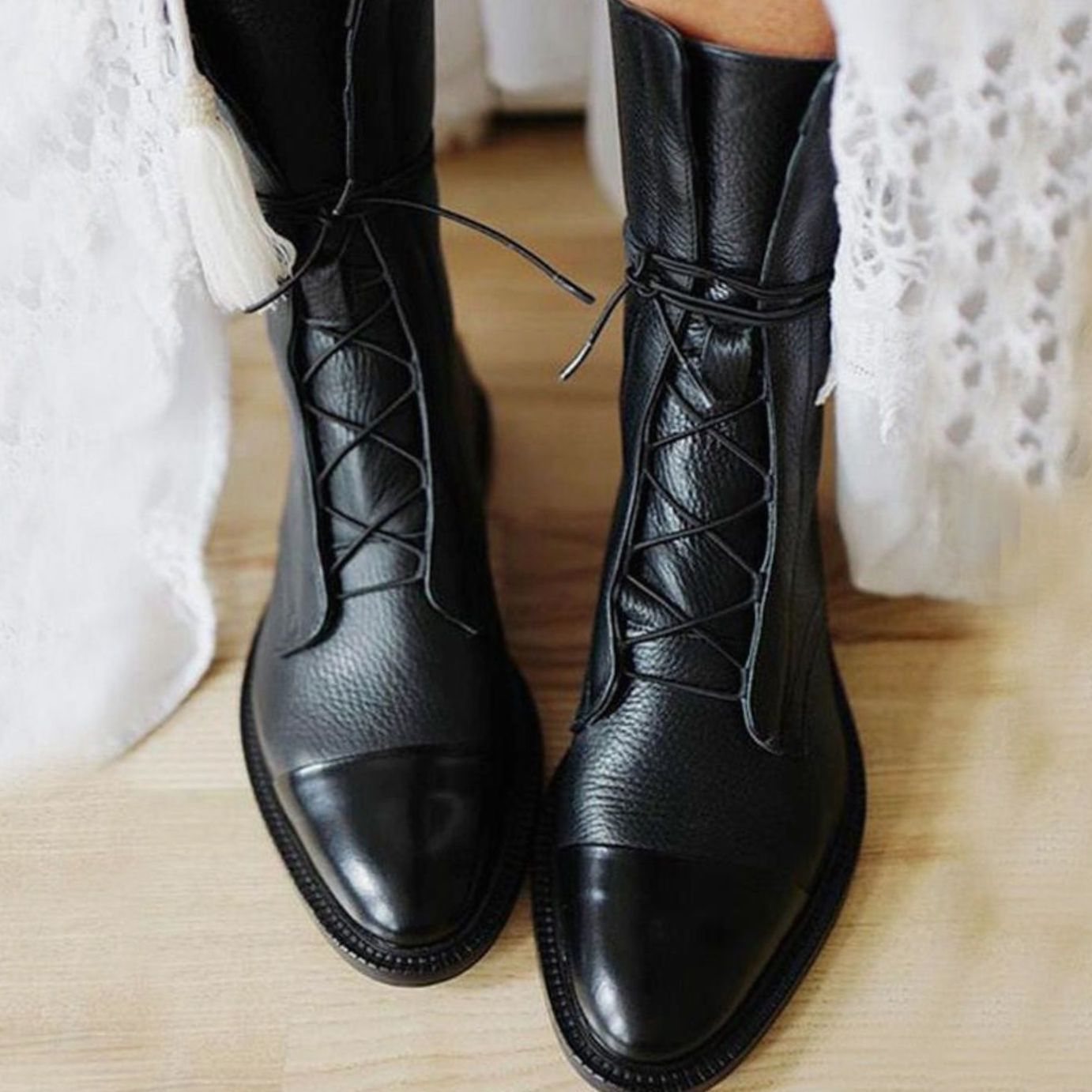 Women's Lace-Up Leather Cap-Toe Ankle Boots