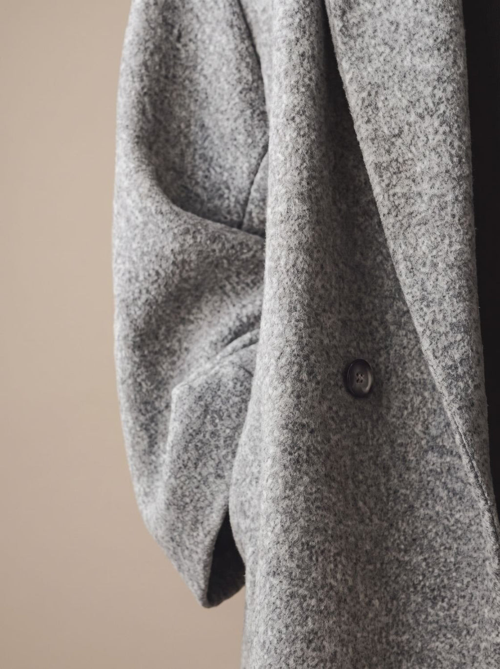 Women's Mid-Calf Tailored Overcoat with Double-Breasted Front