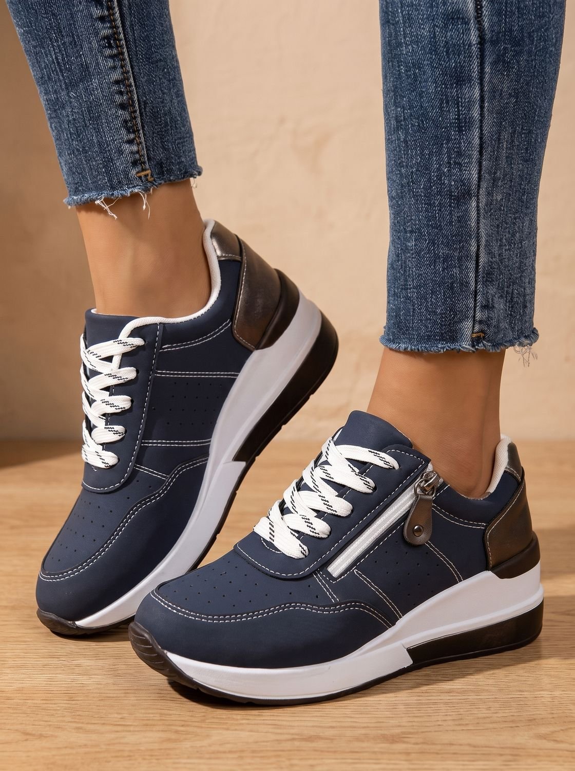 Women's Cushioned Wedge Walking Sneakers with Arch Support - Blue