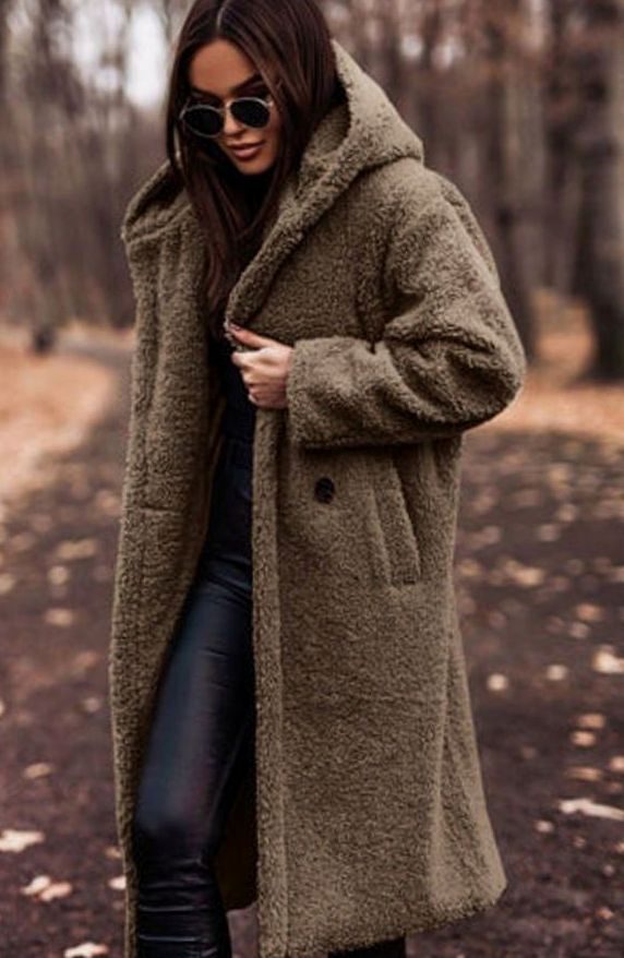 Women's Oversized Hooded Faux Fur Long Winter Coat