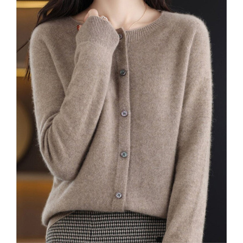 Women's Oversized Merino Wool Button-Front Knit Cardigan