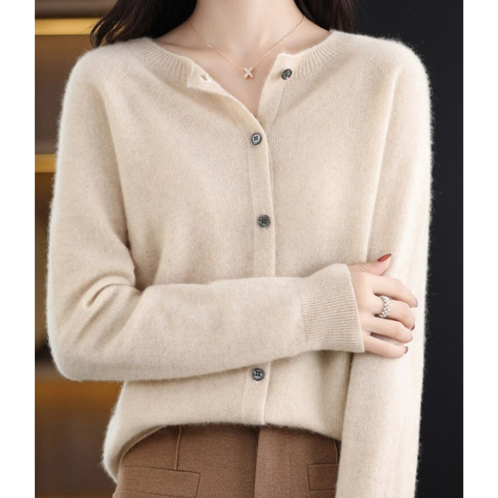 Women's Oversized Merino Wool Button-Front Knit Cardigan
