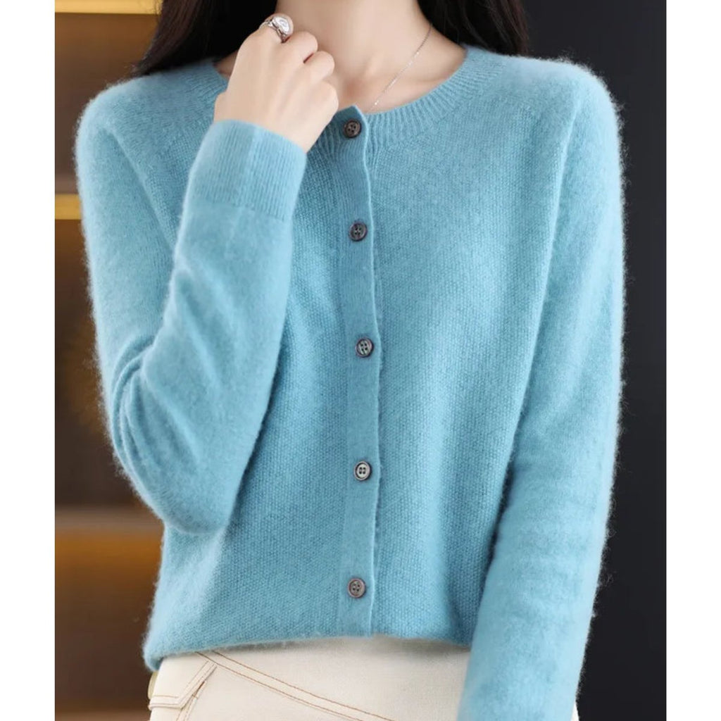 Women's Oversized Merino Wool Button-Front Knit Cardigan