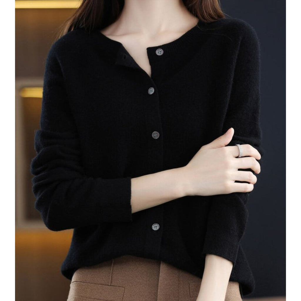 Women's Oversized Merino Wool Button-Front Knit Cardigan