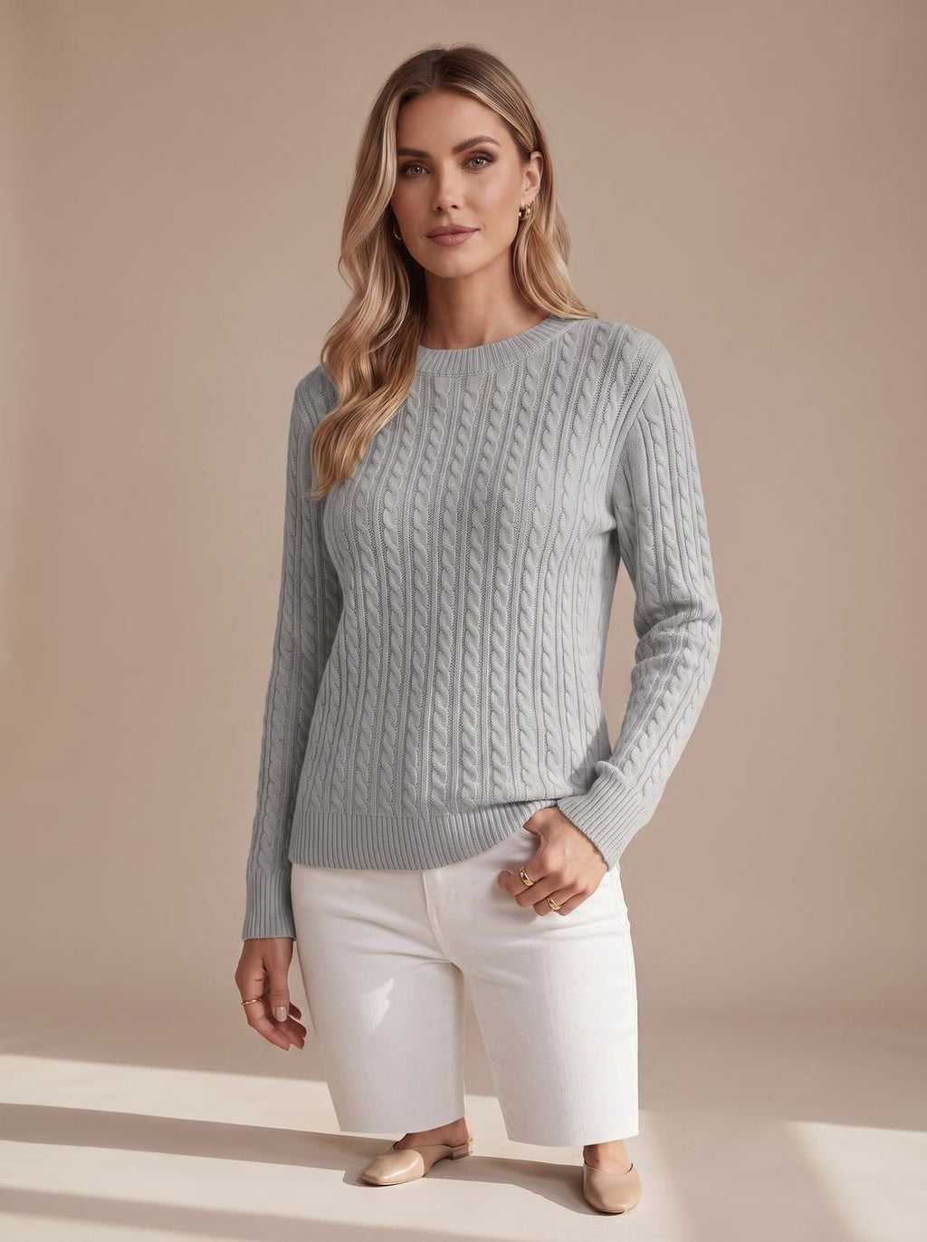 Women's Relaxed Cable Knit Crew Neck Sweater