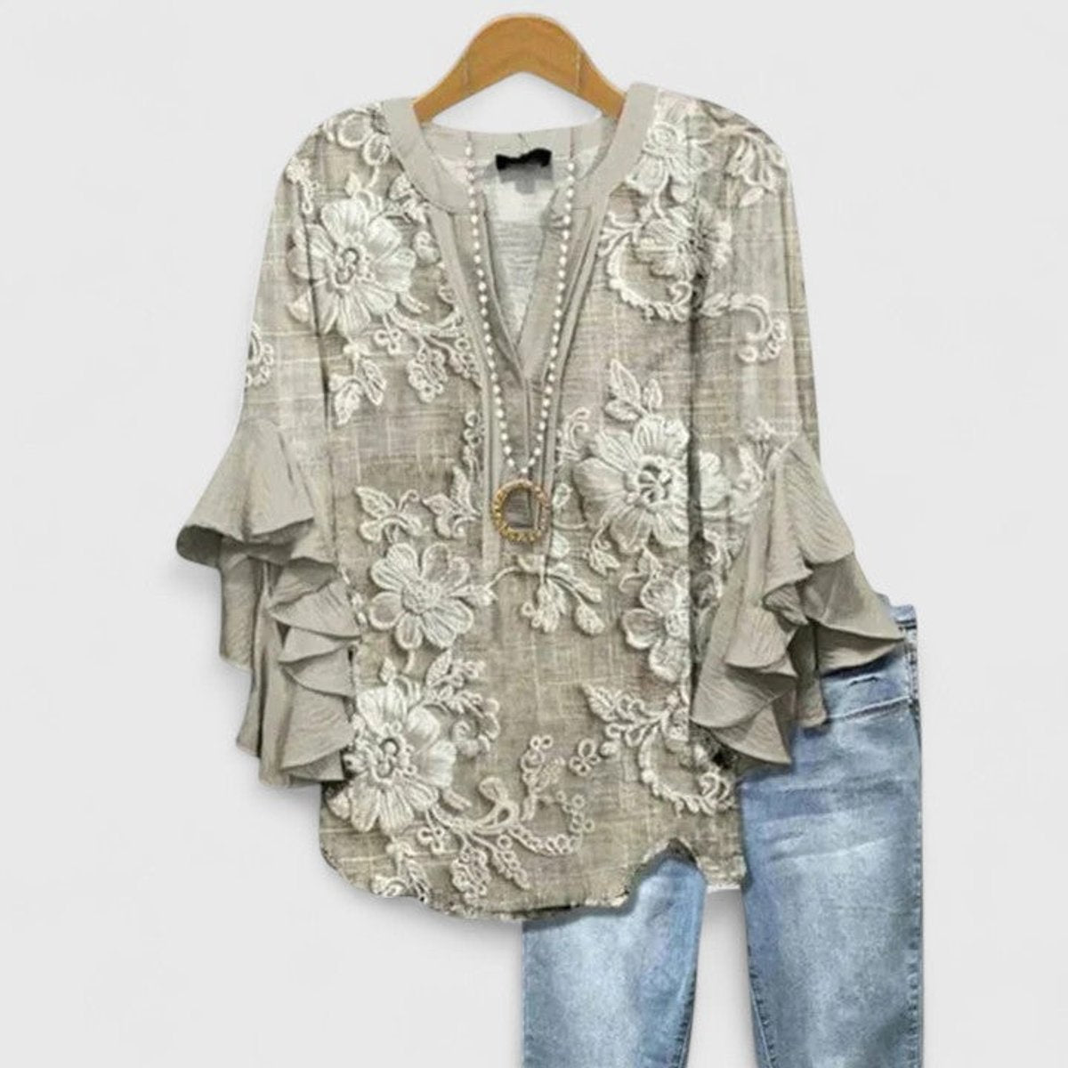 Women's Relaxed-Fit Ruffle-Sleeve Floral Print V-Neck Blouse
