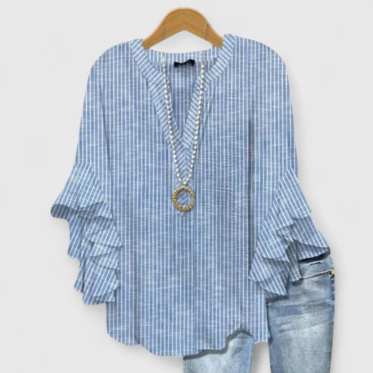 Women's Relaxed-Fit Ruffle-Sleeve Floral Print V-Neck Blouse