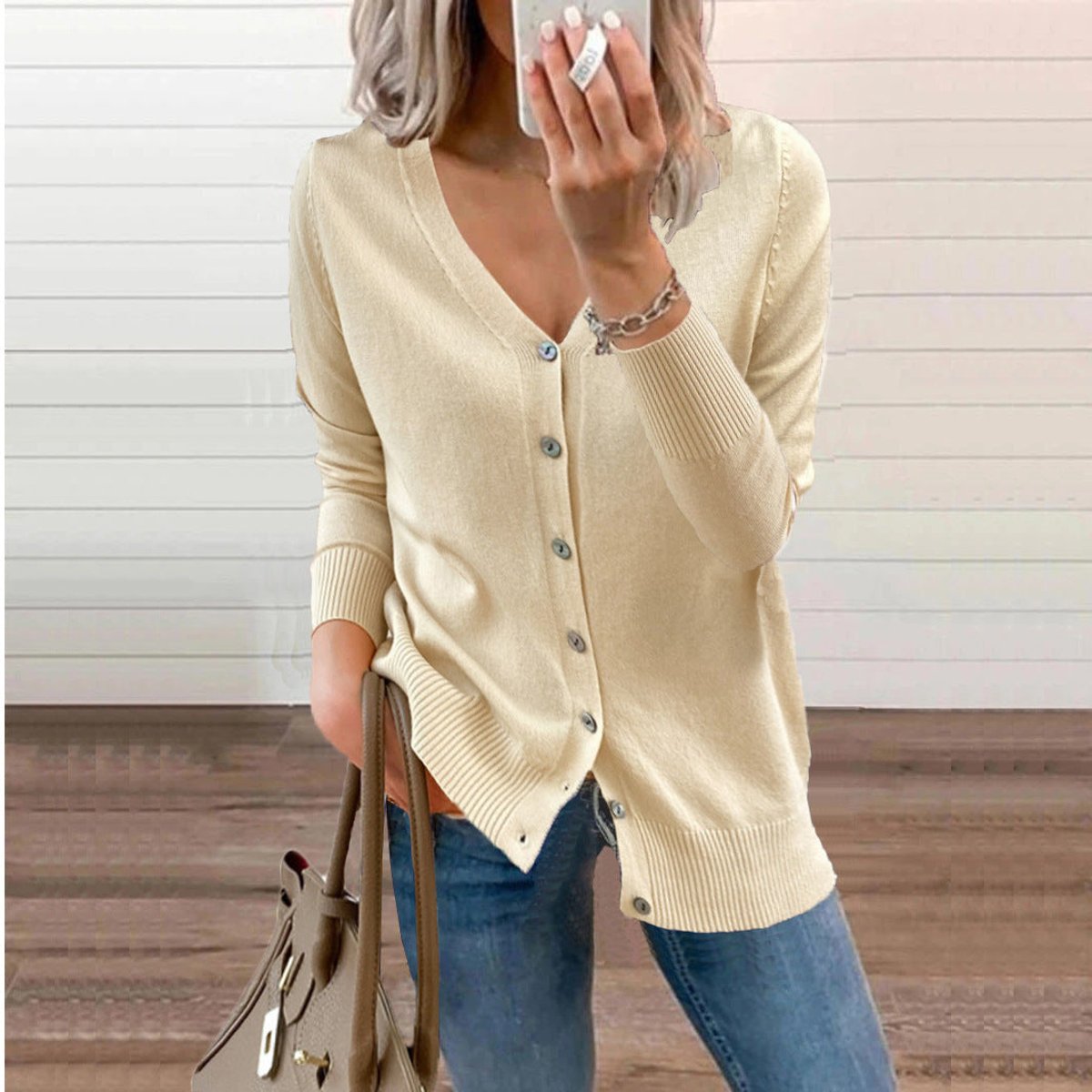 Women's V-Neck Button-Front Long Sleeve Knit Cardigan