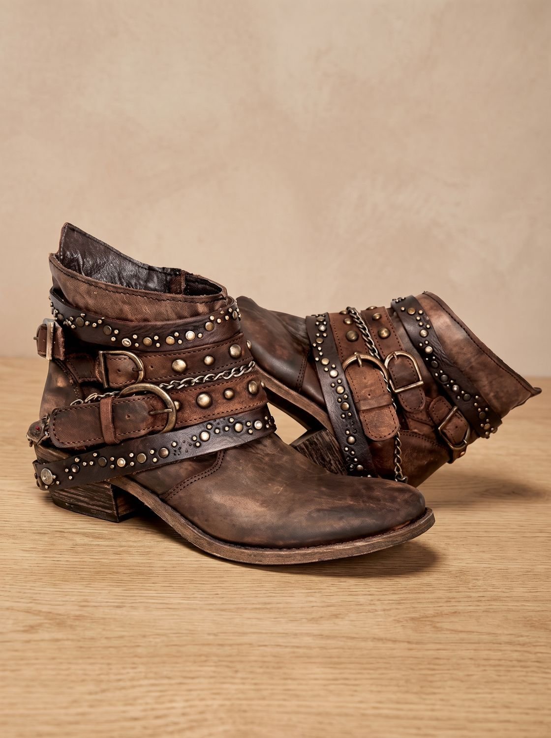 Women's Chain Accent Distressed Western Booties with Buckles