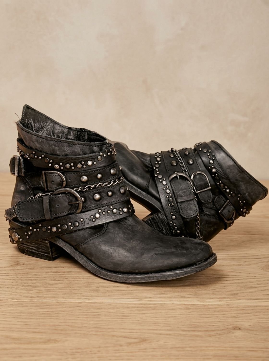 Women's Chain Accent Distressed Western Booties with Buckles