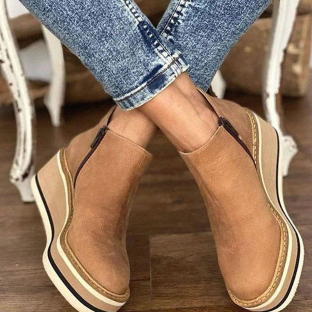 Women's Wedge Platform Slip-On Chelsea Boots